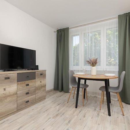 Studio Warsaw Wlochy 1 Sierpnia By Noclegi Renters Extérieur photo
